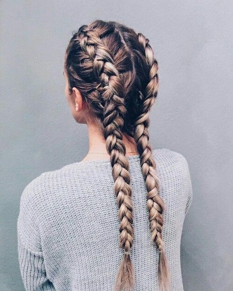 Twee cornrow vlechten