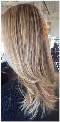 Blond haar met mèches