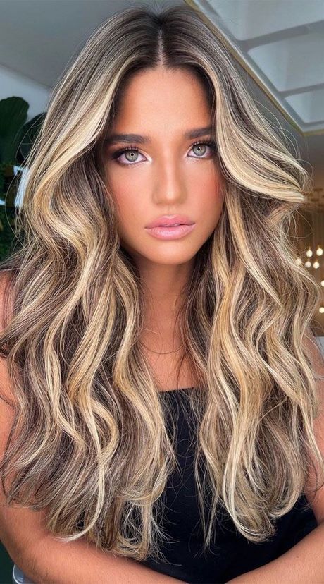 Blond haar trend 2022