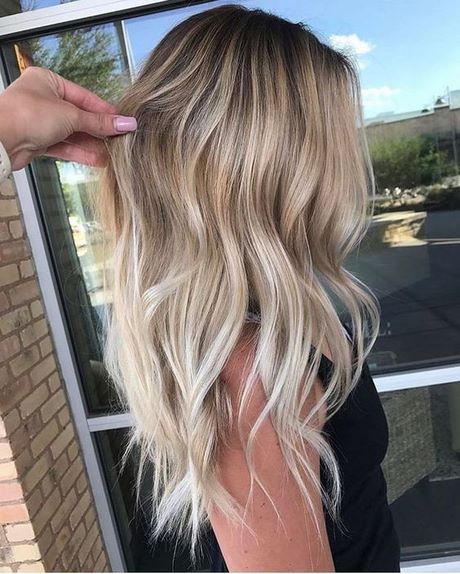 Balayage blond haar