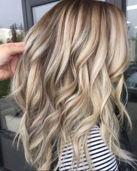 Balayage op blond haar