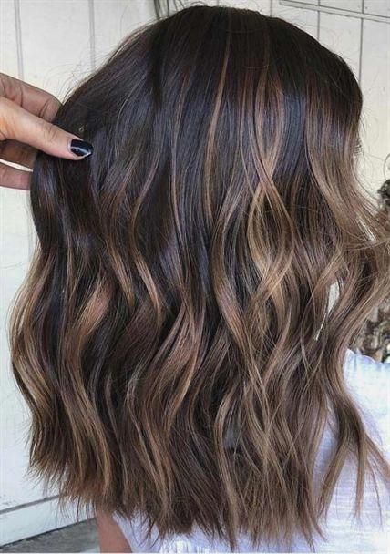 Chocoladebruin haar met highlights