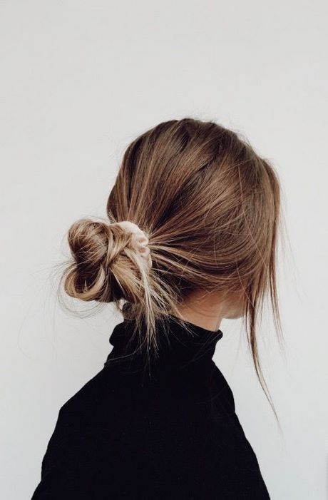 Messy bun kort haar